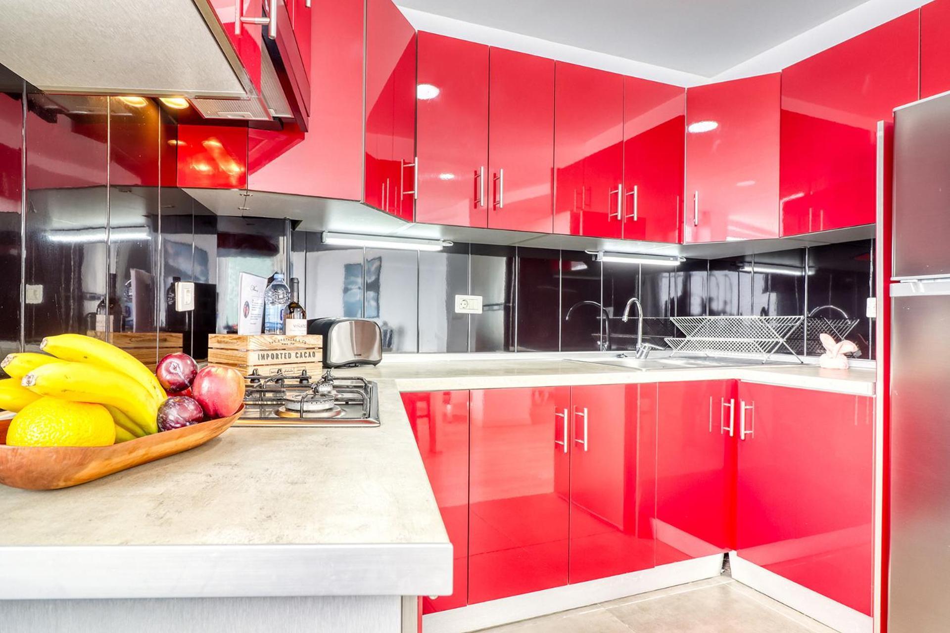 Apartment Modern With Private Parking & Ocean View & Coffee Corner *